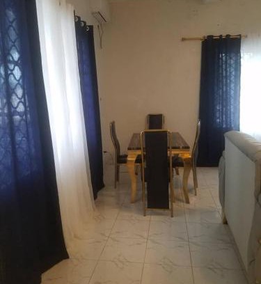 Limbe House | R & S GUESTS House