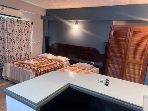 Crown Point Apartment | Radiant Rock Guest House
