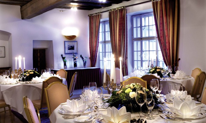 Altstadt Hotel | Radisson Blu Hotel Altstadt