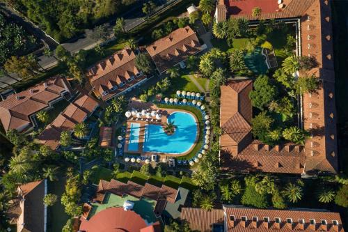 Puerto de la Cruz Hotel | Radisson Resort & Residences Tenerife - Adults Only