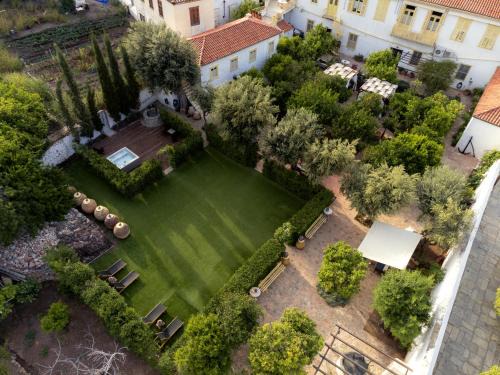 idhra Apartment | Rafalias Mansion