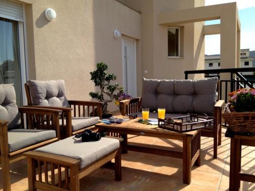 Playa de Gandia Villa | Rainbow Home Coll Verd