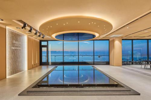 Sokcho Hotel | Ramada by Wyndham Gangwon Sokcho