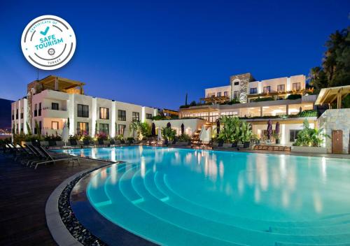 Bodrum City Center Hotel | Ramada Resort by Wyndham Bodrum