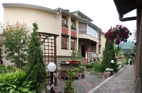 Yavory Hotel | Rayske Yabloko