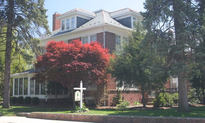 Red Lion Bed & Breakfast | Red Lion Bed & Breakfast