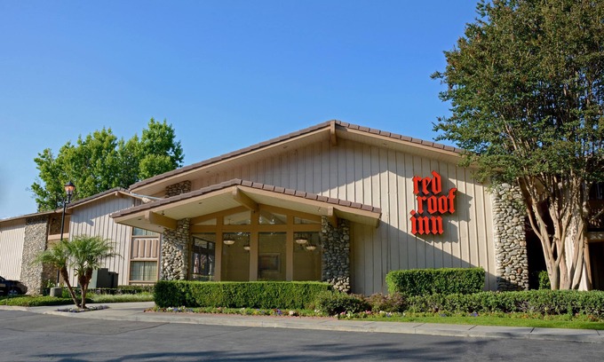 Bonita Hotel | Red Roof Inn San Dimas - Fairplex