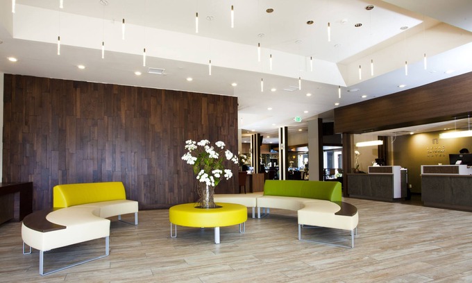 Harbor Gateway South Hotel | Redac Gateway Hotel In Torrance