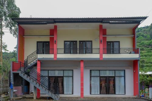 Dieng House | RedDoorz @ Gerbang Dieng Plateau Area