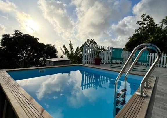 Lepinay House | Refuge et Bellevue