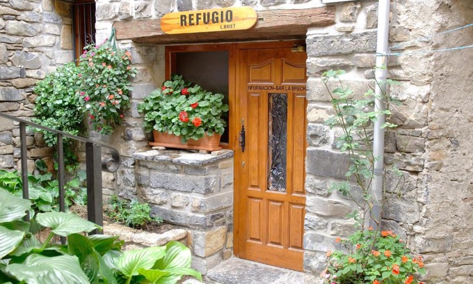 Torla Hostel | Refugio Lucien Briet