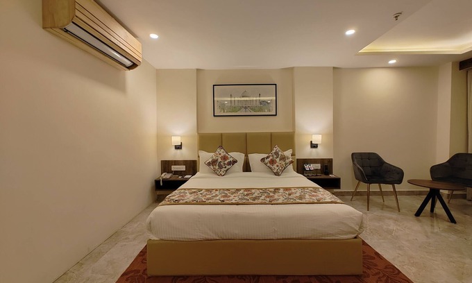 Greater Noida Hotel | Regenta Inn Greater Noida
