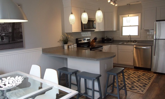 Dewey Beach House | Relax & enjoy in this great townhouse in the heart of Dewey Beach