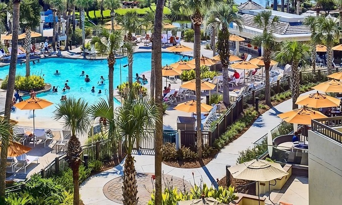 Shipyard Plantation Hotel | Relax in Comfort! 4 Spacious Units, Balcony, Pool, & Beachfront Location!