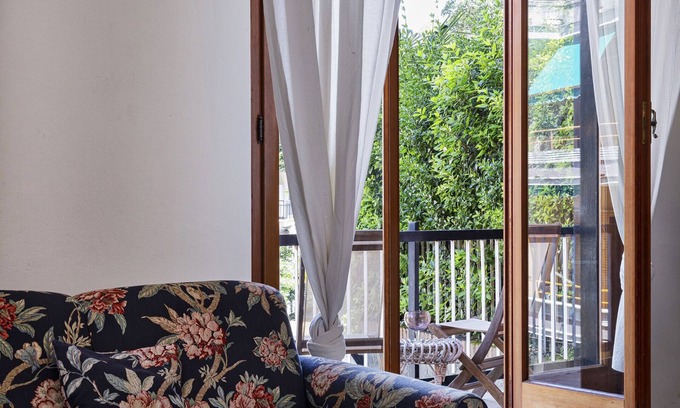 Rapallo Apartment | Relax in giardino a due passi dal porto