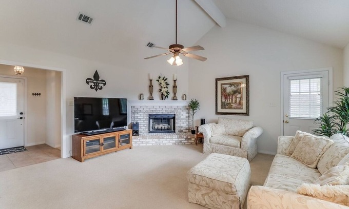 Ocean Springs House | Relax in your Private Paradise