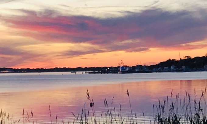 Montauk House | Relaxing Lake Montauk Retreat