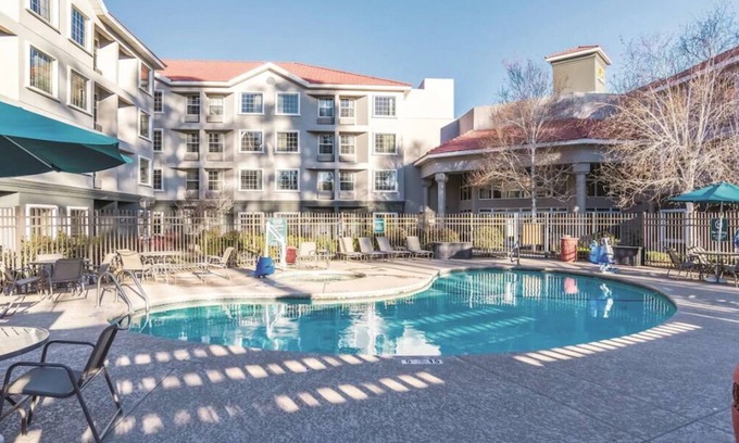 Woodlands Village House | Relaxing Stay! 2 Comfortable Units, Free Breakfast, Pool, Pets Allowed