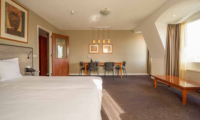 Municipality of Noordwijk Hotel | Relaxing Stay Near the Beach, Nature Reserves & Museums! Free Parking, Breakfast