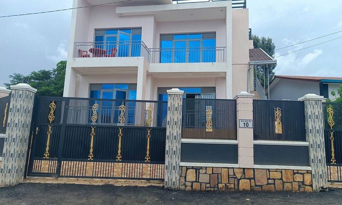 Remera Apartment | Remarkable 3-bed House in Kigali