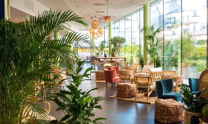Ternes Hotel | Renaissance Paris Arc de Triomphe Hotel