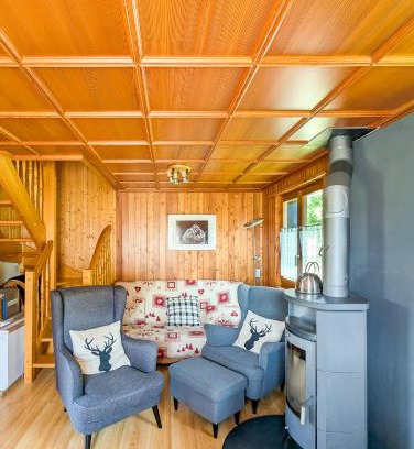 Busserach Apartment | Repos en montagne, Chalet au vert, vue et terrasse