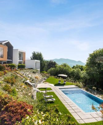 Trarego Viggiona Apartment | Residence Conca Verde 1 with pool
