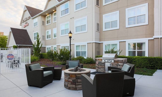 Chico Hotel | Residence Inn by Marriott Chico