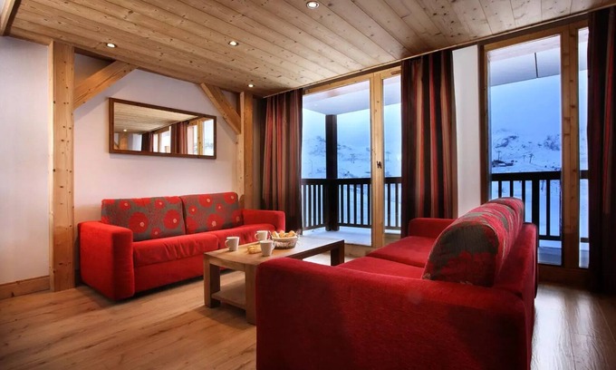 Arc-2000 Apartment | Residence La Cime des Arcs* - Chalet des Neiges - 4 Room Apartment Cabin 8/10 People