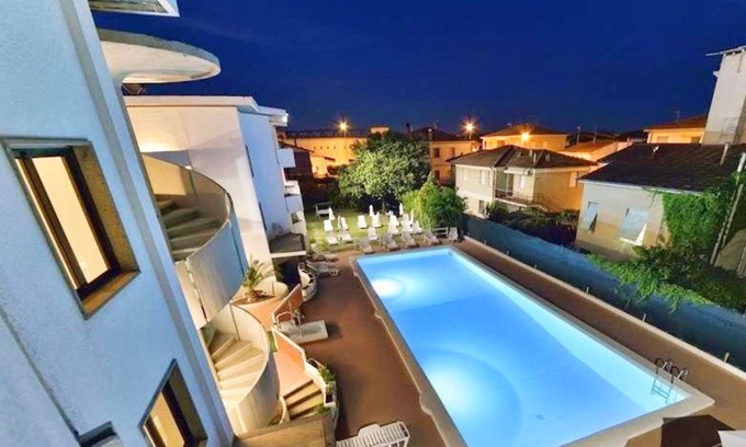 Marina di Cecina Apartment | Residence with swimming-pool in Marina di Cecina just 700 meters from the beach