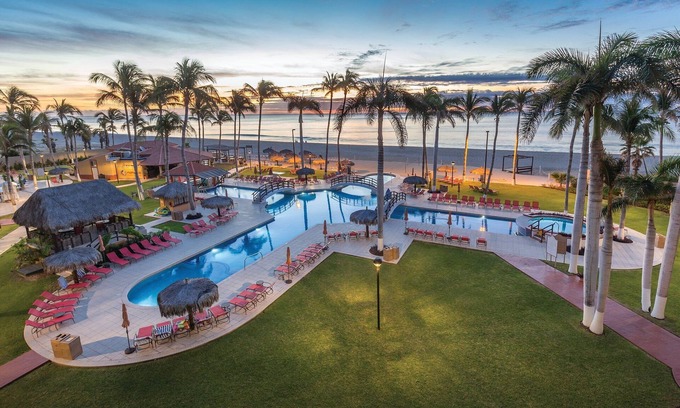 San Jose del Cabo Resort | Resort & Location is everything you are dreaming about !