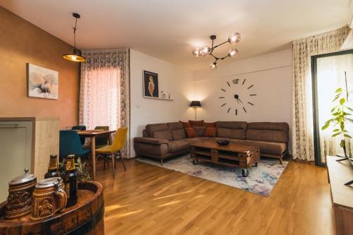 Podgorica Apartment | Rest and Fun - Darts, PlayStation 4, Board games