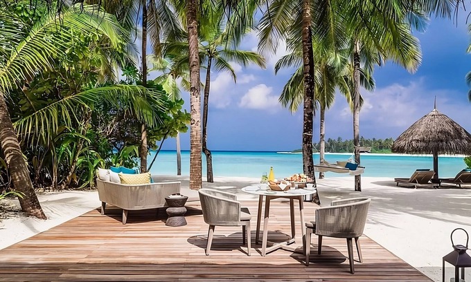 Reethi Rah House | Rest and Relaxation! Balcony w/Beach View, Private Beach, Outdoor Pool