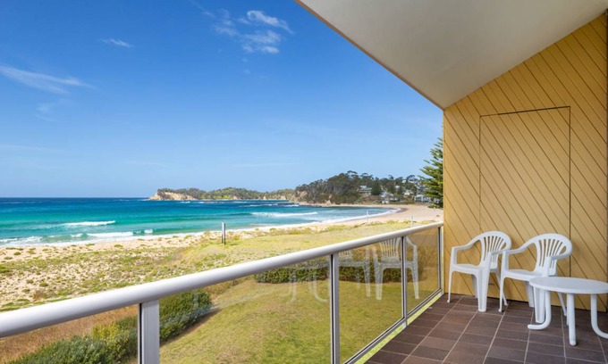 Malua Bay Apartment | Retreat Beside The Beach - Unit Four