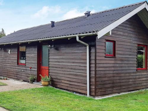 Bork Havn House | Retro Chic Haven in Bork Harbor-By Traum