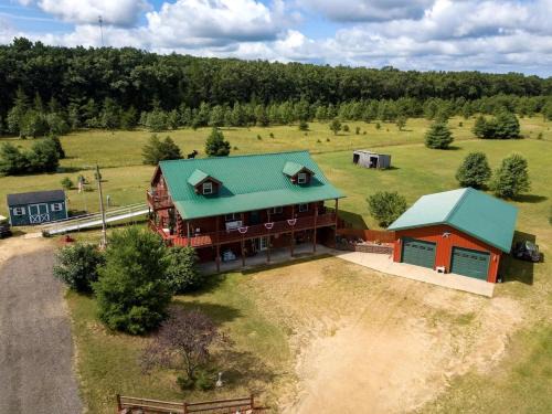 Mauston House | Revilo Moose Ridge Mauston