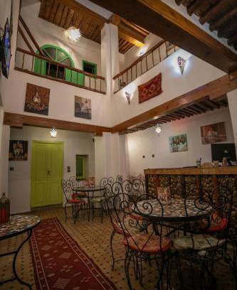 Talaa Hotel | Riad bab merzouga