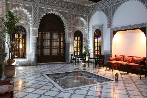 Zekkak Er Roumane House | Riad Batchisarai