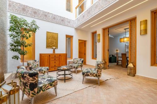 Kasbah House | Riad SWAN-exclusif - Piscine chauffée - Petit déjeuner