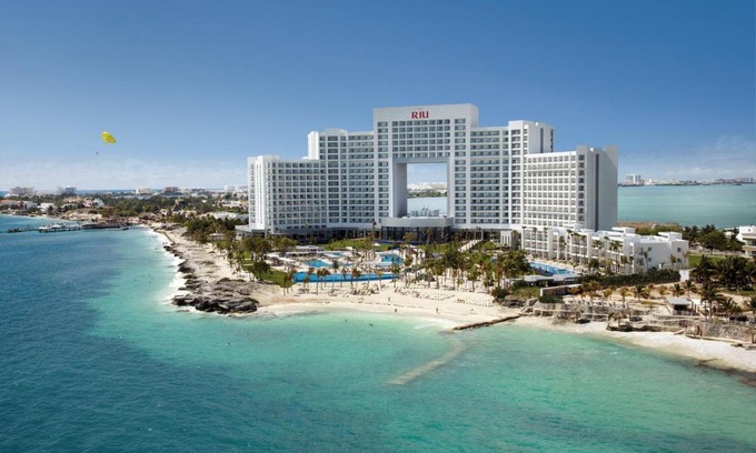 Zona Hotelera Resort | Riu Palace Peninsula - All Inclusive