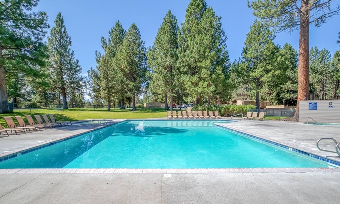 Century West Condo | River Ridge 426ab