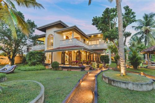 Darga Town Cabin | River View Villas
