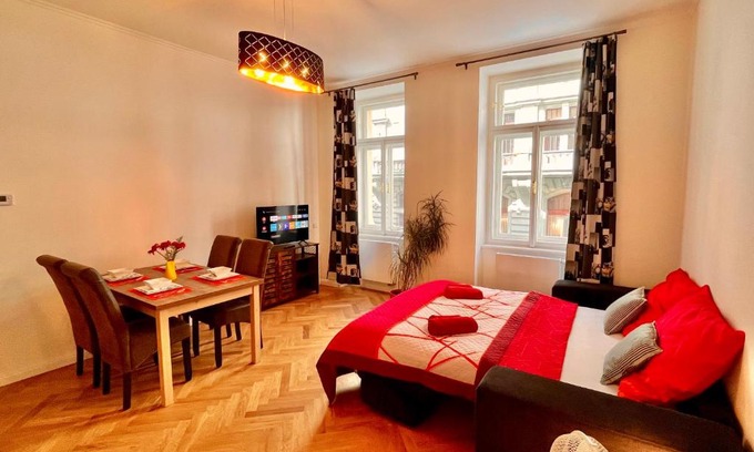 Andel Apartment | Riverbridge Apartments Prague