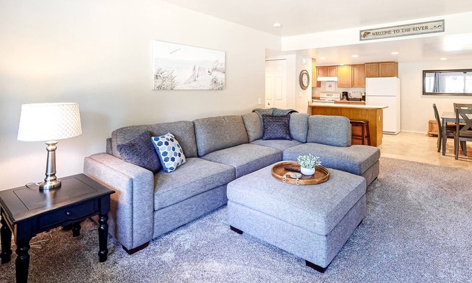 Peshastin Condo | Riverfront Ground-Floor Condo w/Free WiFi, Private Patio, near Wenatchee River!