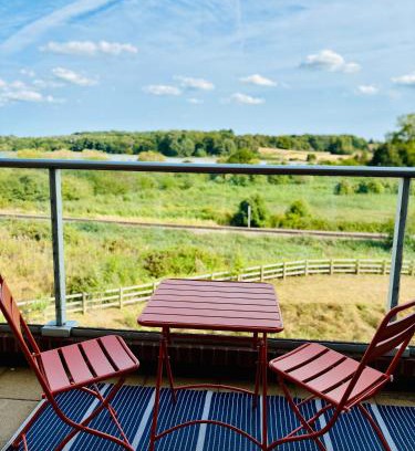 Melton Apartment | Riverside Haven in Woodbridge