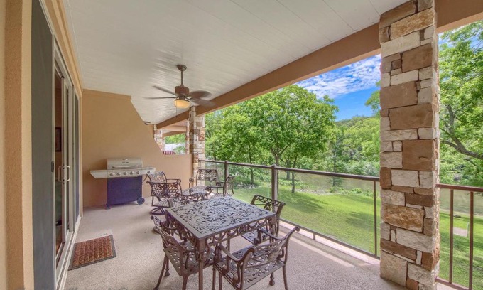 New Braunfels Apartment | Riverview Terrace RG 203