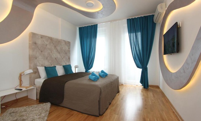 Novi Beograd Apartment | Riviera 2 New Belgrade studio apartment, parking 5 evra dan