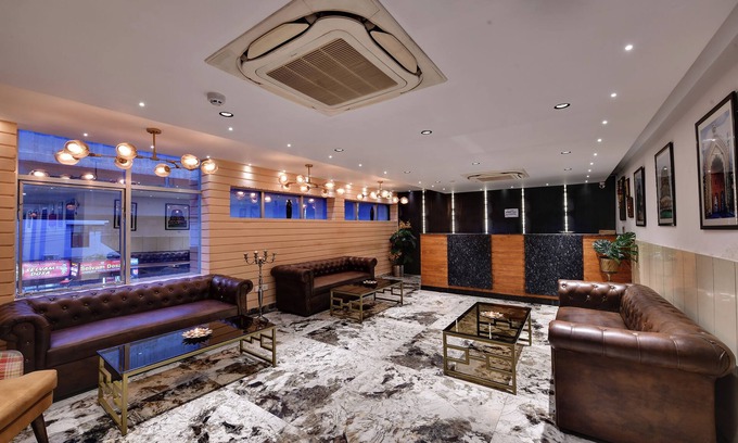 Mohangarh Hotel | RNB Select Hotel Walk in Lucknow
