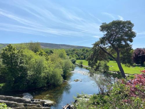 Rhayader House | Rock Cottage 2 bedrooms