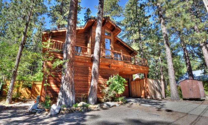Brockway House | Rocky Retreat